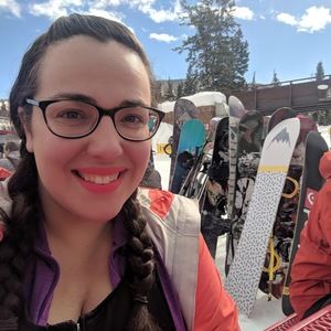 Meet your Posher, Carrie